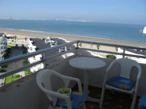 Piso Con Hermosas Vistas Al Mar